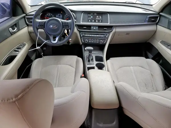 5XXGT4L38JG272301 2018 KIA OPTIMA - Image 8
