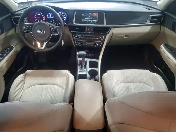 5XXGT4L38JG272508 2018 KIA OPTIMA - Image 8