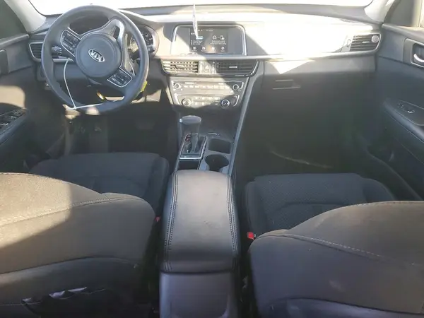 5XXGT4L38JG272539 2018 KIA OPTIMA - Image 8