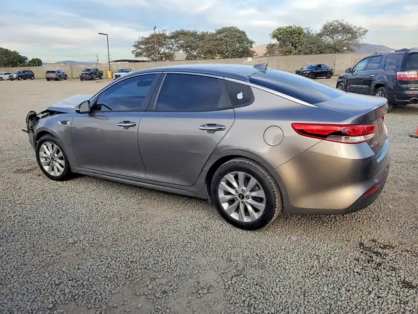 5XXGT4L38JG272606 2018 KIA OPTIMA - Image 2