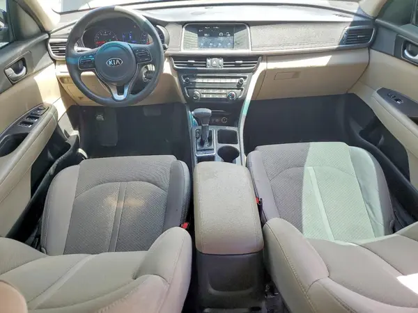 5XXGT4L38JG272637 2018 KIA OPTIMA - Image 8