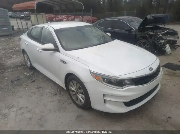 5XXGT4L38JG272718 2018 KIA OPTIMA - Image 1