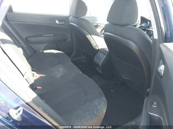 5XXGT4L38KG276057 2019 KIA OPTIMA - Image 8