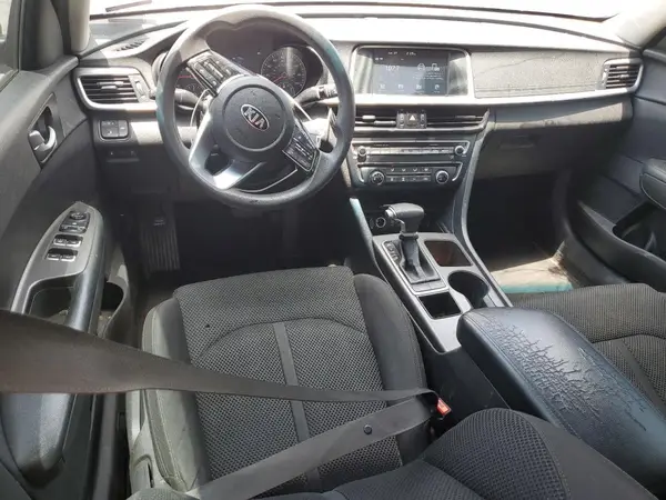 5XXGT4L38KG276463 2019 KIA OPTIMA - Image 8