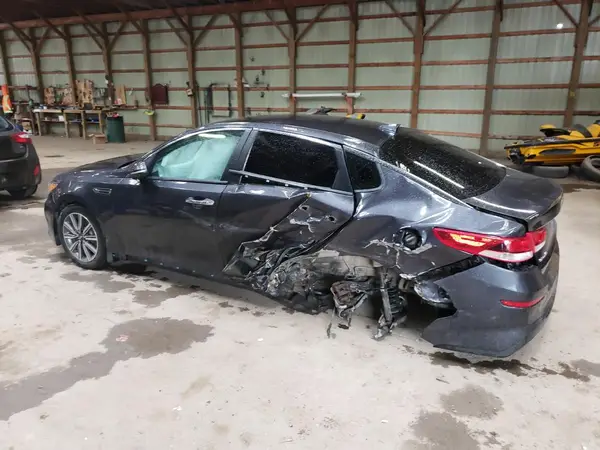 5XXGT4L38KG276589 2019 KIA OPTIMA - Image 2