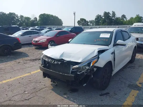 5XXGT4L38KG276754 2019 KIA OPTIMA - Image 2
