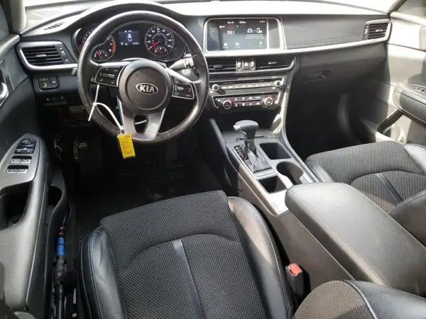 5XXGT4L38KG280111 2019 KIA OPTIMA - Image 8