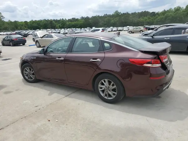 5XXGT4L38KG281677 2019 KIA OPTIMA - Image 2
