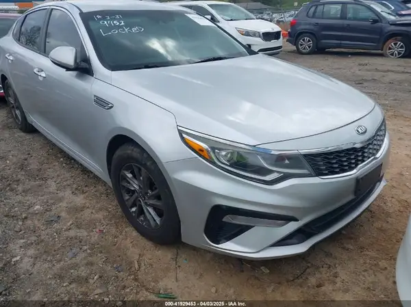5XXGT4L38KG282523 2019 KIA OPTIMA - Image 1