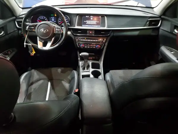 5XXGT4L38KG285423 2019 KIA OPTIMA - Image 8