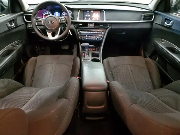 5XXGT4L38KG286748 2019 KIA OPTIMA - Image 8