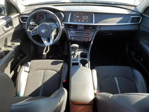 5XXGT4L38KG286832 2019 KIA OPTIMA - Image 8