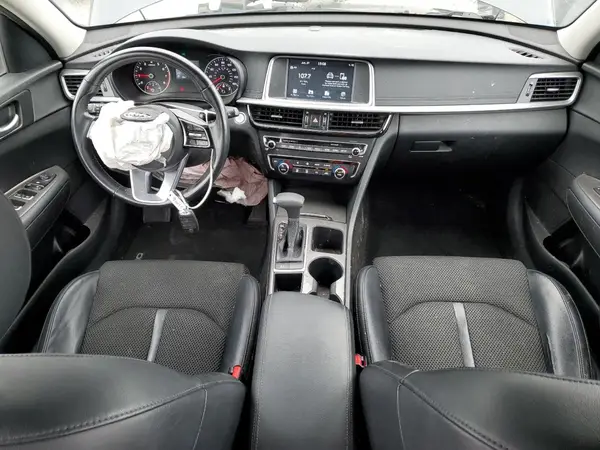 5XXGT4L38KG287236 2019 KIA OPTIMA - Image 8