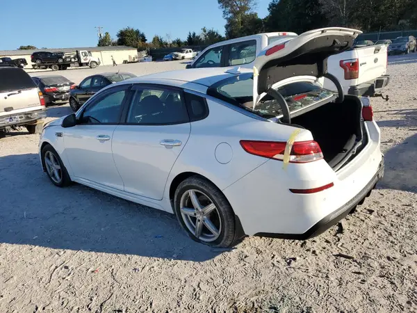 5XXGT4L38KG287365 2019 KIA OPTIMA - Image 2