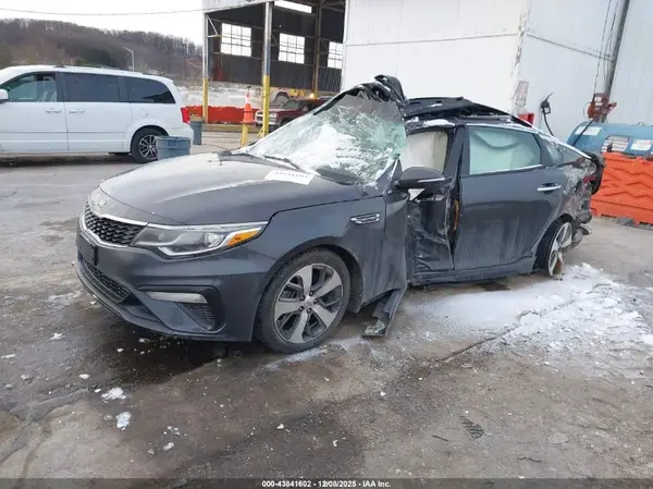 5XXGT4L38KG291559 2019 KIA OPTIMA - Image 2