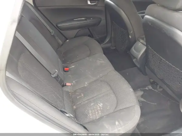 5XXGT4L38KG291769 2019 KIA OPTIMA - Image 8