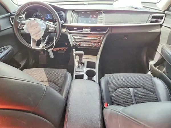 5XXGT4L38KG293120 2019 KIA OPTIMA - Image 8