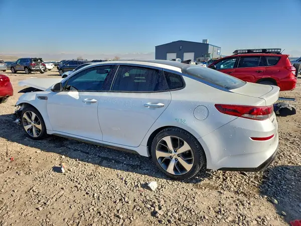 5XXGT4L38KG293781 2019 KIA OPTIMA - Image 2