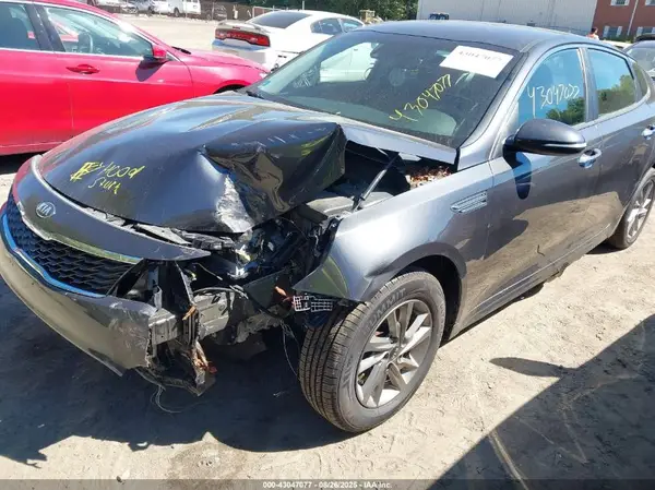5XXGT4L38KG295143 2019 KIA OPTIMA - Image 2