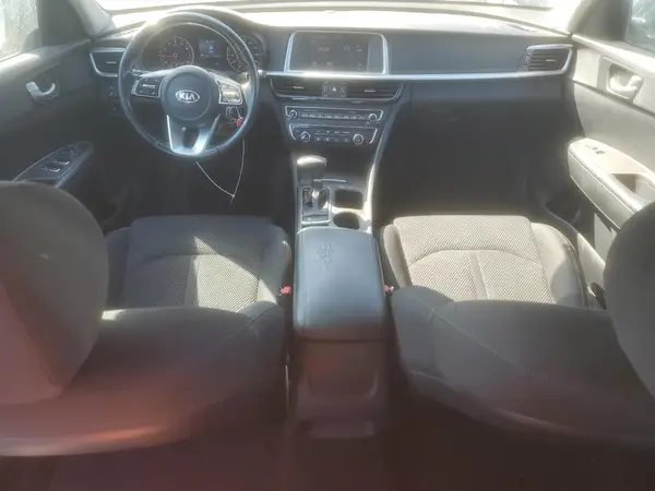 5XXGT4L38KG295885 2019 KIA OPTIMA - Image 8