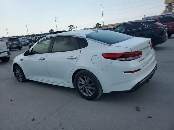 5XXGT4L38KG296440 2019 KIA OPTIMA - Image 2