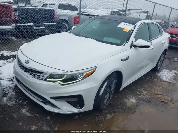 5XXGT4L38KG297099 2019 KIA OPTIMA - Image 2