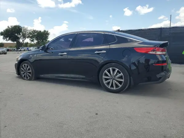 5XXGT4L38KG298057 2019 KIA OPTIMA - Image 2