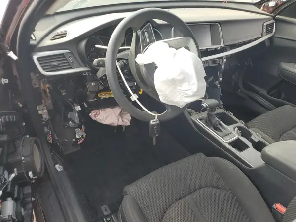 5XXGT4L38KG302365 2019 KIA OPTIMA - Image 8
