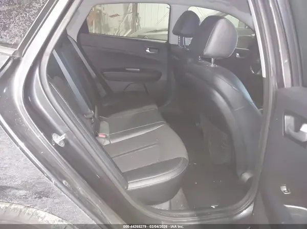 5XXGT4L38KG302575 2019 KIA OPTIMA - Image 8
