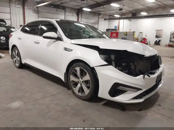 5XXGT4L38KG306500 2019 KIA OPTIMA - Image 1