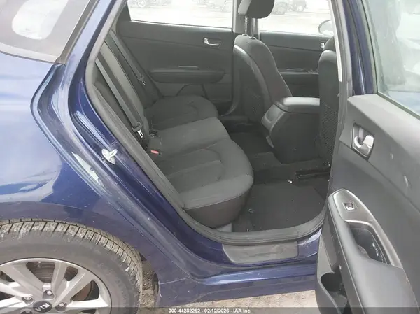 5XXGT4L38KG306576 2019 KIA OPTIMA - Image 8