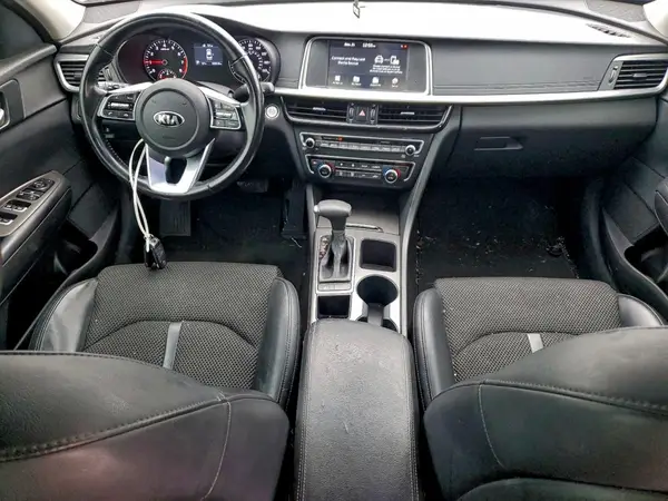 5XXGT4L38KG307128 2019 KIA OPTIMA - Image 8