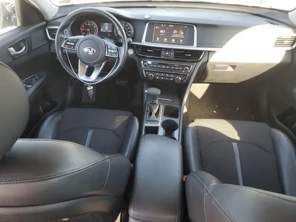 5XXGT4L38KG307369 2019 KIA OPTIMA - Image 8