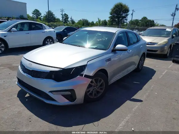 5XXGT4L38KG308859 2019 KIA OPTIMA - Image 2