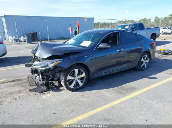5XXGT4L38KG310143 2019 KIA OPTIMA - Image 2