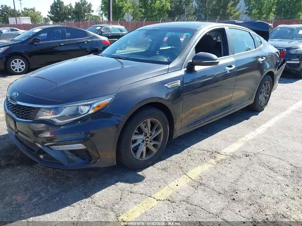 5XXGT4L38KG311535 2019 KIA OPTIMA - Image 2