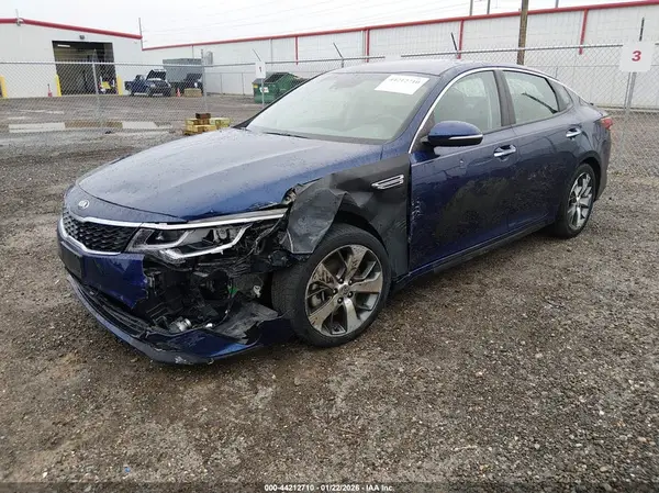 5XXGT4L38KG317173 2019 KIA OPTIMA - Image 2