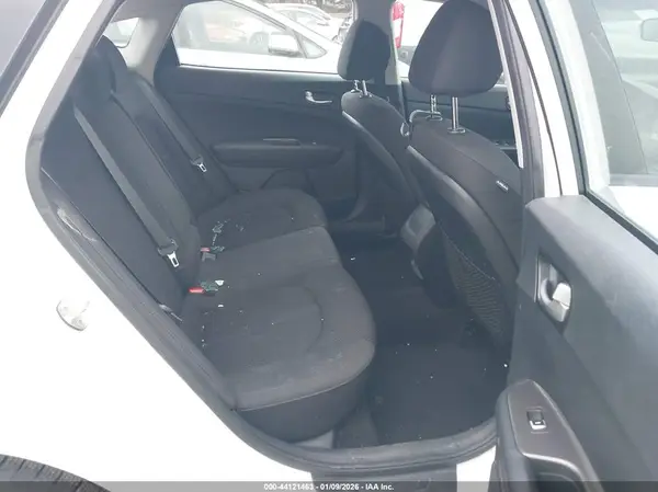 5XXGT4L38KG318100 2019 KIA OPTIMA - Image 8