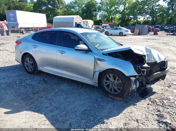 5XXGT4L38KG320784 2019 KIA OPTIMA - Image 1
