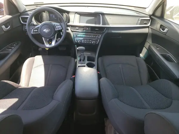 5XXGT4L38KG324088 2019 KIA OPTIMA - Image 8