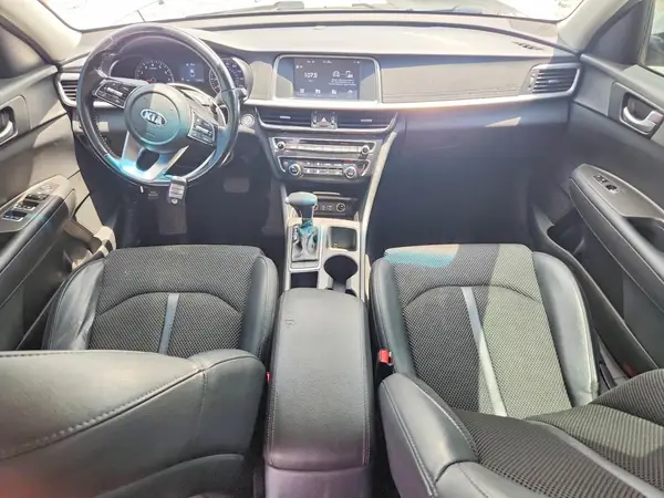 5XXGT4L38KG325158 2019 KIA OPTIMA - Image 8