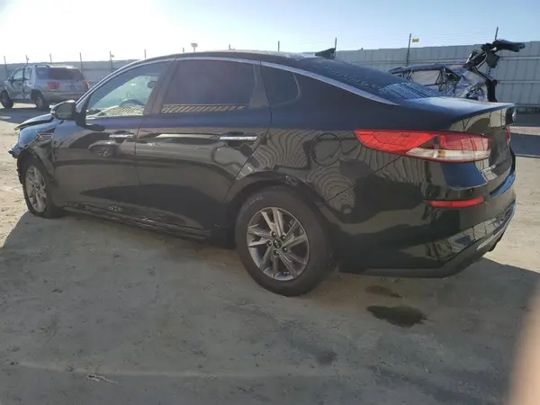 5XXGT4L38KG327315 2019 KIA OPTIMA - Image 2