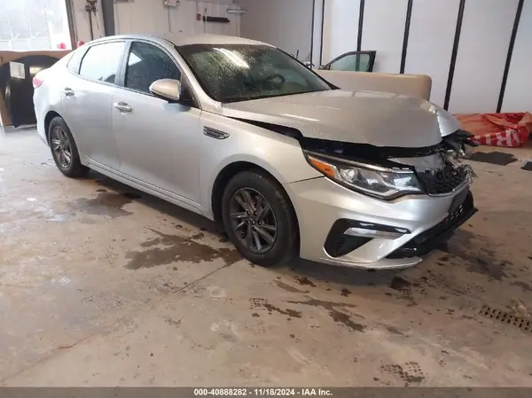 5XXGT4L38KG328593 2019 KIA OPTIMA - Image 1