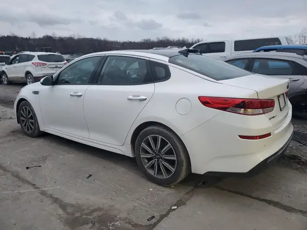 5XXGT4L38KG328707 2019 KIA OPTIMA - Image 2