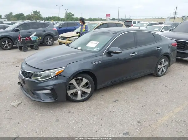 5XXGT4L38KG329923 2019 KIA OPTIMA - Image 2