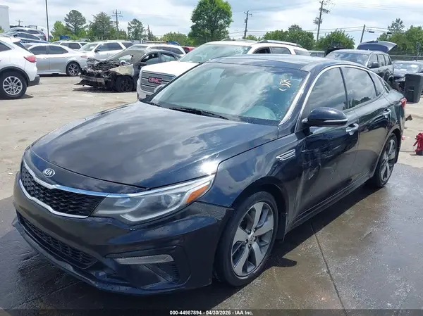 5XXGT4L38KG330151 2019 KIA OPTIMA - Image 2