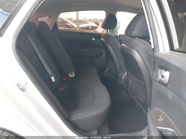 5XXGT4L38KG333812 2019 KIA OPTIMA - Image 8