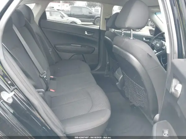 5XXGT4L38KG335561 2019 KIA OPTIMA - Image 8