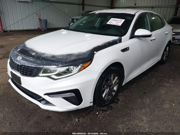 5XXGT4L38KG336211 2019 KIA OPTIMA - Image 2