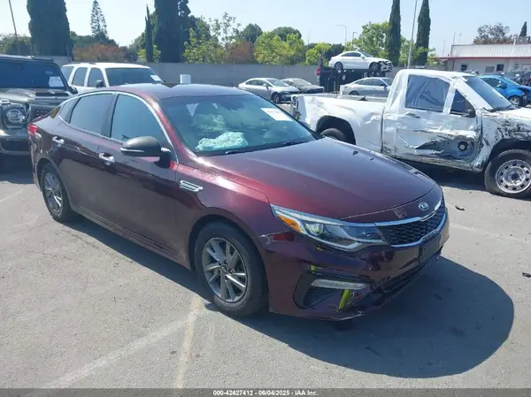 5XXGT4L38KG336676 2019 KIA OPTIMA - Image 1